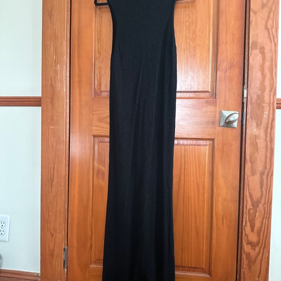 Black People Beach Sweater Set, Size Small - Picture 3 of 4